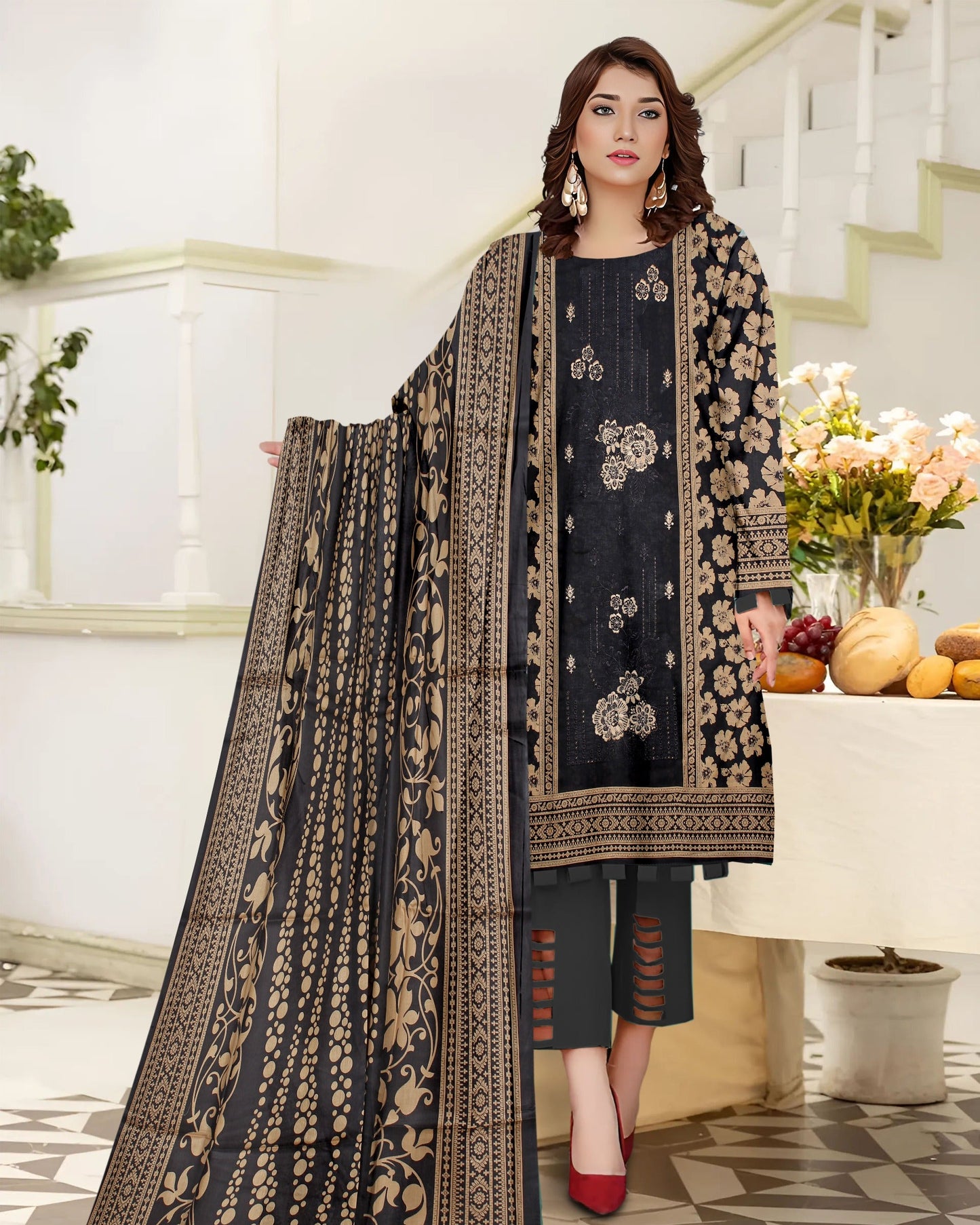 Golden Black Rose – 3-Piece Unstitched Embroidered Lawn Suit